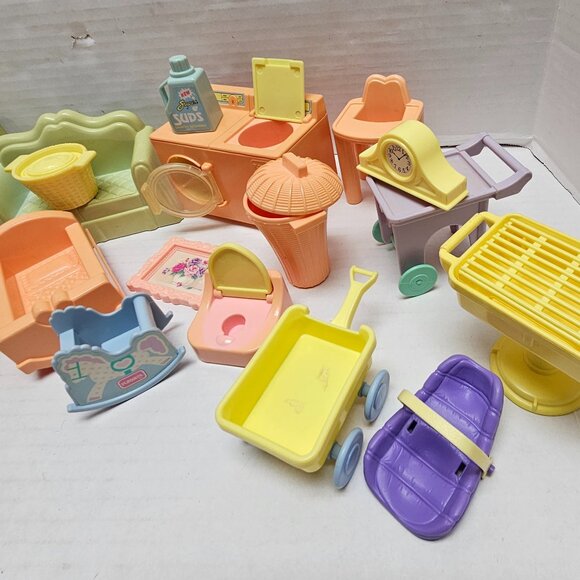 Vintage Playskool Family Figure People Furniture Dollhouse Doll House LOT RARE - Picture 8 of 16